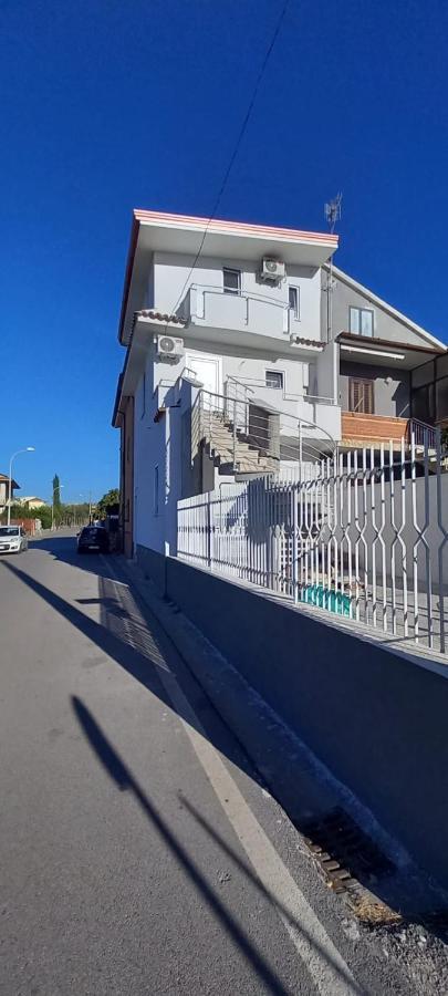 Moon Villa Pignataro Maggiore Bagian luar foto